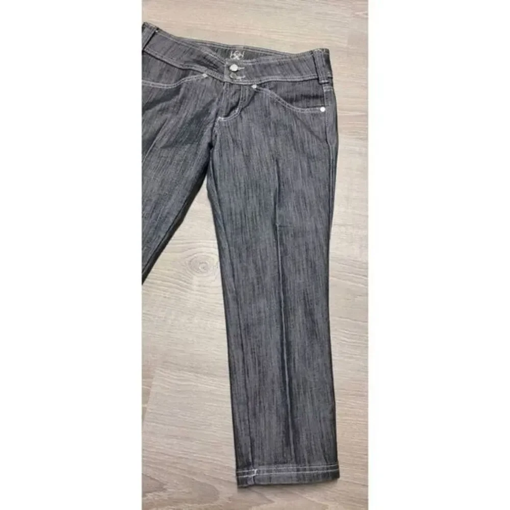 Bebe Jeans‎ Women's Dark Wash Stretch Double Button Slim Crop Jeans Size 28